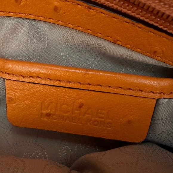 Michael Kors purse - Picture 4 of 5